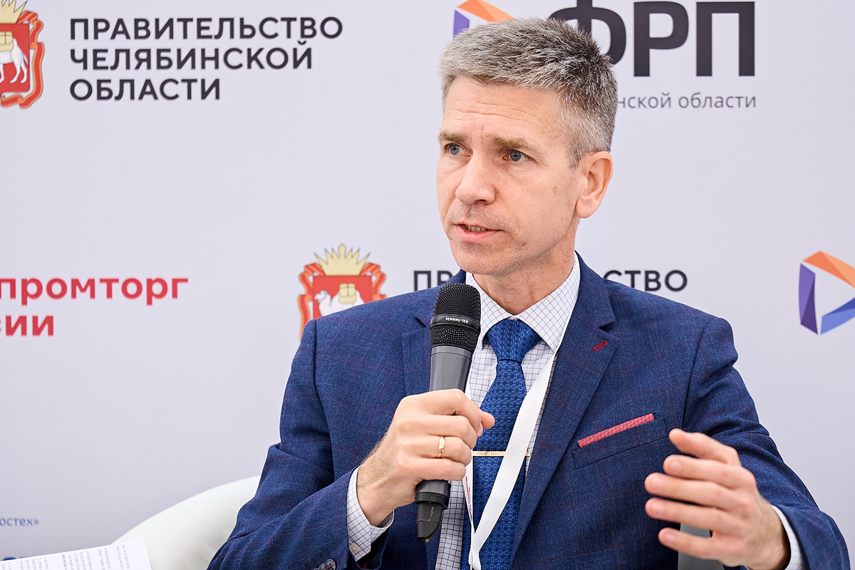 Руководитель «Русской Стали» принял участие в круглом столе в Челябинской области: «Импортозамещение спецтехники в парках горнодобывающих компаний»